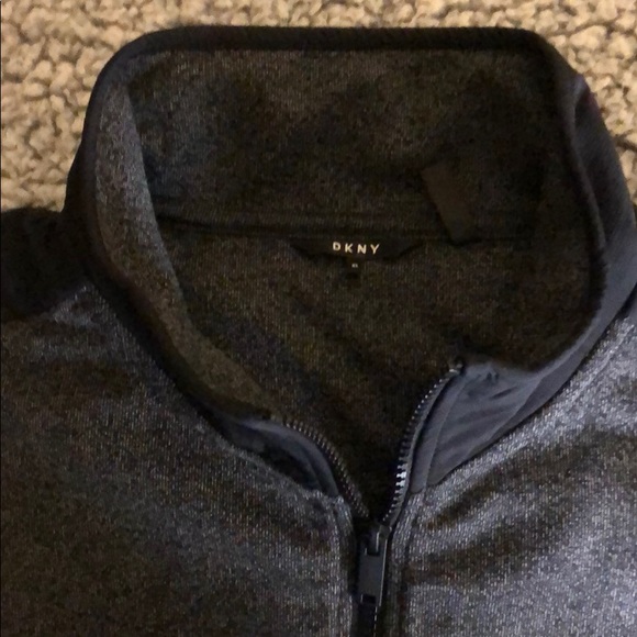 Men’s Pullover - Picture 5 of 5